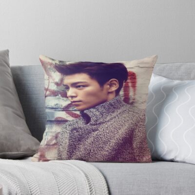 Top Bigbang Kpop Choi Seung Hyun Throw Pillow